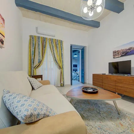 Cozy 3rd-floor By The Seafront By 360 Estates