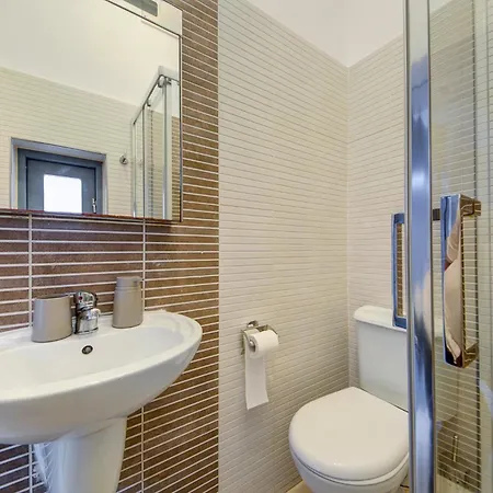 Apartmán Cozy 3rd-floor By The Seafront By 360 Estates