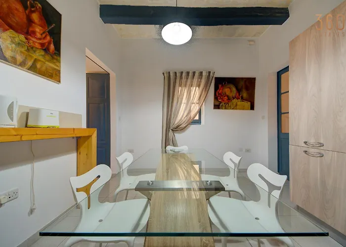 Lejlighed Cozy 3rd-floor By The Seafront By 360 Estates