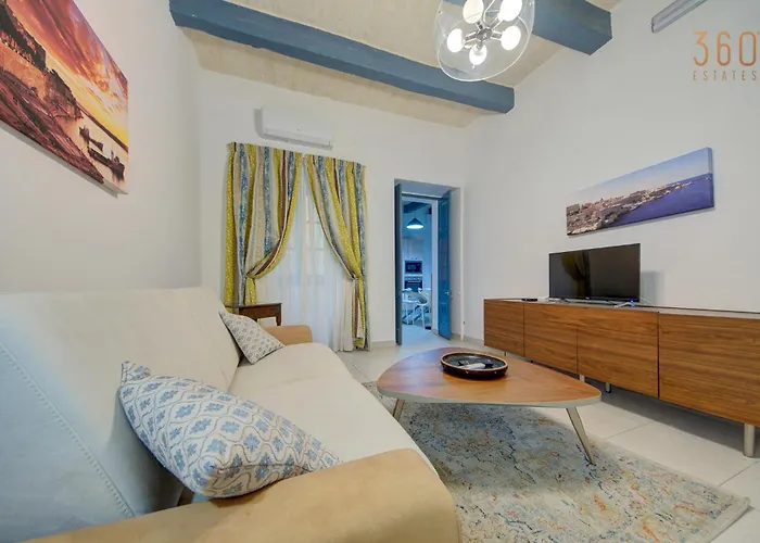 Cozy 3rd-floor By The Seafront By 360 Estates